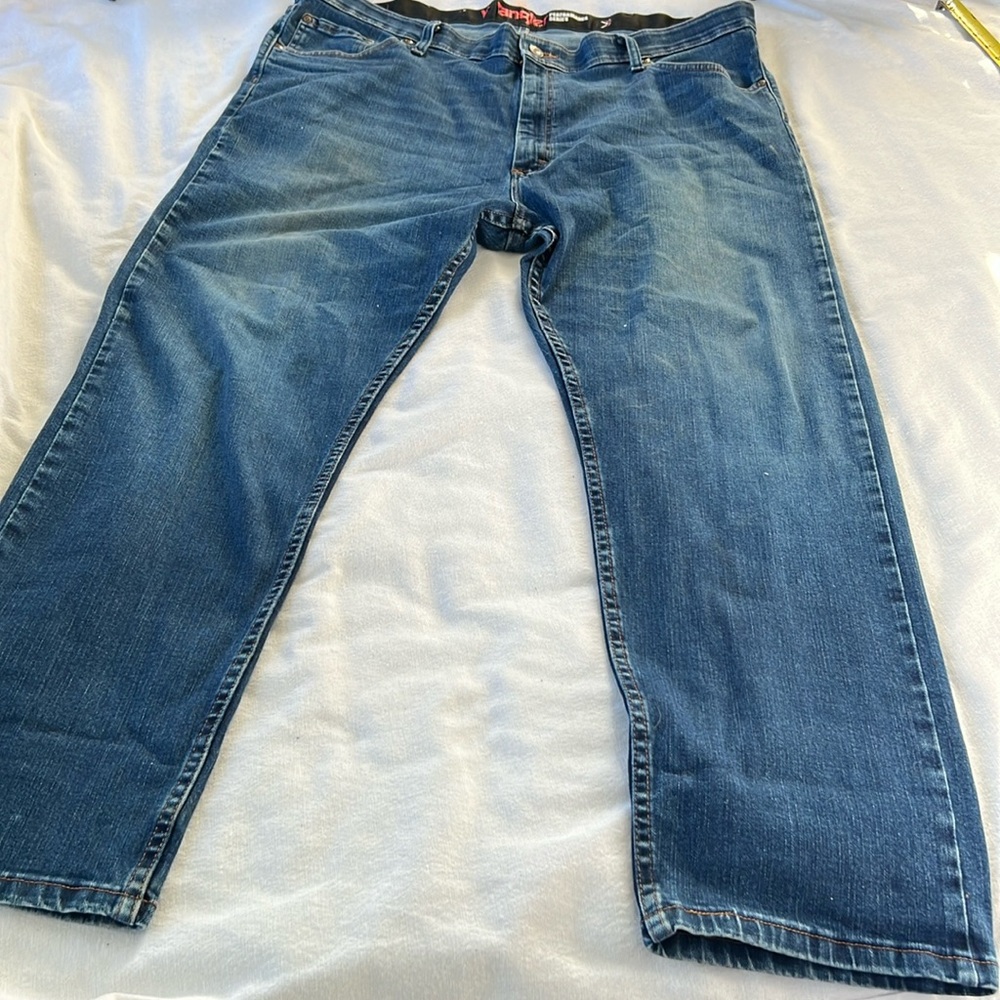 ⭐️ Wrangler performance series blue denim high rise premium quality 42”W 29”L